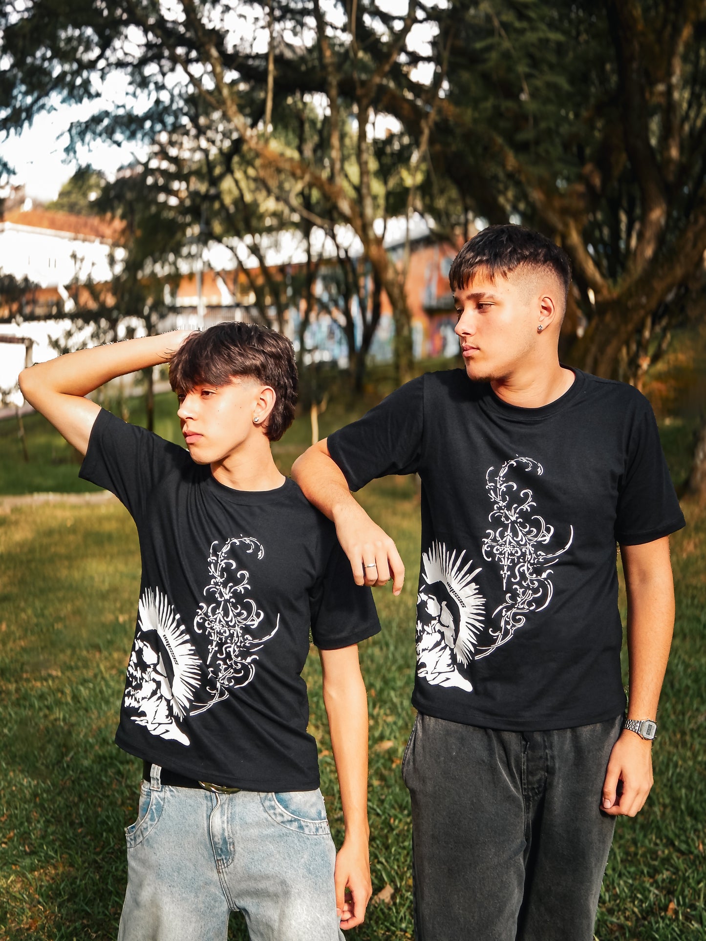 BLACK PUNK SKULL TEE